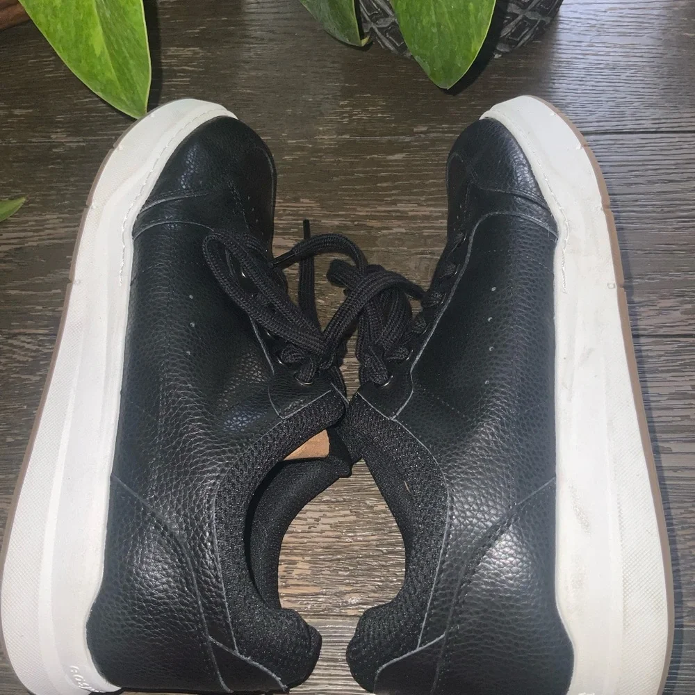 Easy Spirit + Denise Austin Black Pickleball Court Athletic Shoes Size 8
